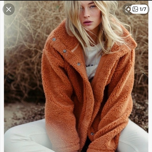 Billabong Jackets & Blazers - Billabong Women's Sherpa Teddy Bear Jacket